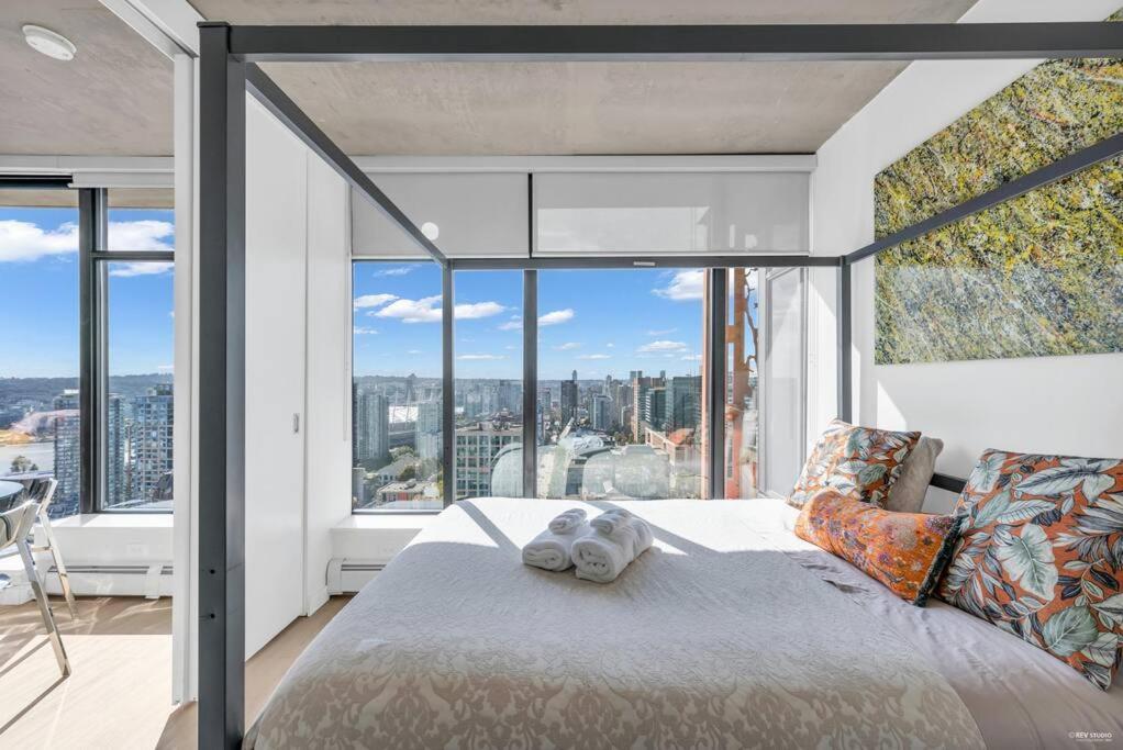 Skyview, 40Th Floor! 2Br Condo In Downtown 밴쿠버 외부 사진